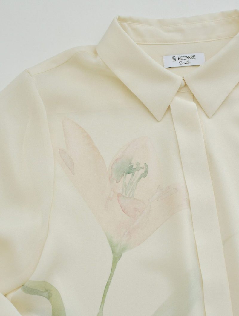 Lily  Blouse